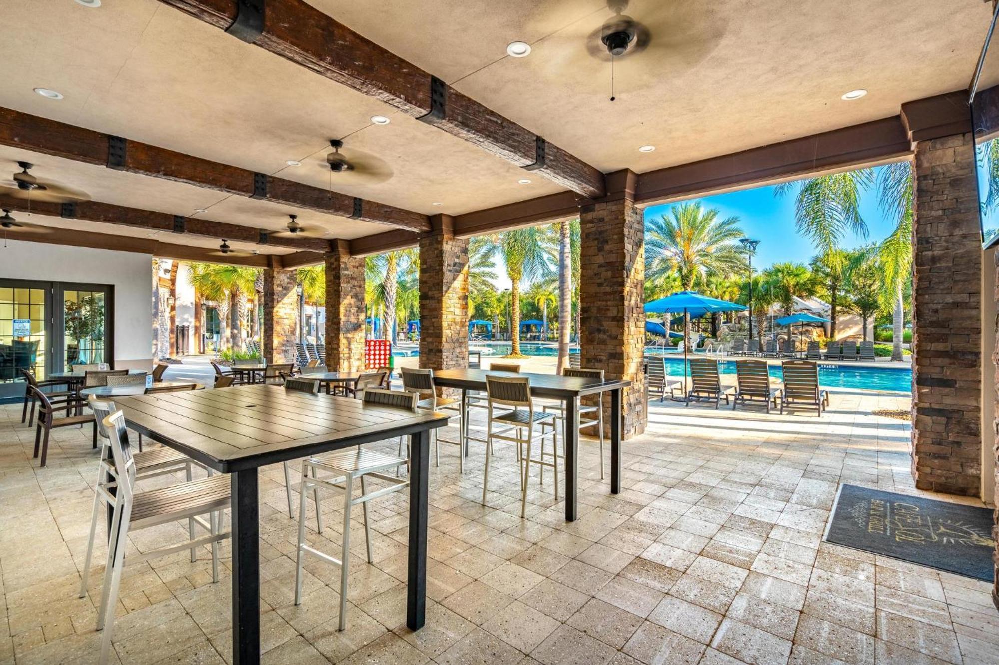 Hotel ST054 6 Bed Lounge, Pirates Davenport Exterior foto